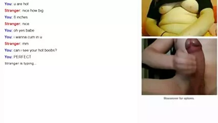 Due bellezze hanno organizzato un'anale di gruppo e hanno film porno con la suocera sperimentato un orgasmo.