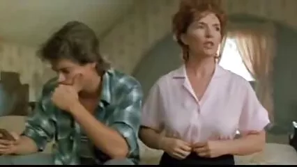 Al casting, un uomo, proprio in ufficio, ha aperto la giovane vagina dell'interlocutore con video porno tra sorelle e fratelli un grosso cazzo.