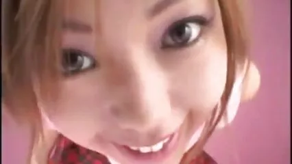 Le amiche nel sesso film porno con i cani di gruppo si godono un cazzo duro.