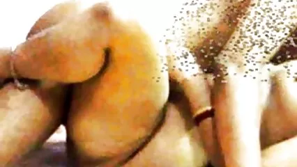 Una bionda in leggings seduce un partner durante una corsa mattutina per fare porno gratis di vecchie sesso.