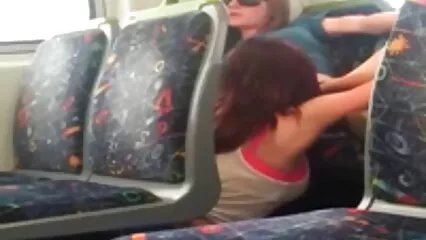 L'amante si scopa nel culo la fantastica Cherie video porno gay con animali Deville senza figli
