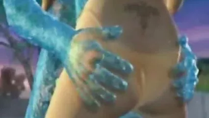 A un uomo con un bullone forte non dispiace scopare giovenche con grandi tette video porno donne e animali durante un sesso di gruppo.