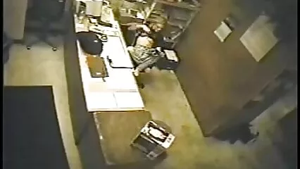 La mulatta formosa scopa video scopate casalinghe con il suo amante in camera da letto.