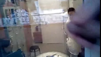 La ragazza magra ama il grosso video porno tra ragazzi cazzo nero nel buco stretto.