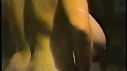 Una signora foto porno donne mature con grandi tette ha scopato un tizio.