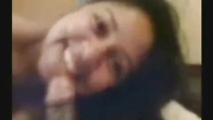 Lesbiche con grandi tette scopano con lo strapon e vengono sculacciate. film porno con troie