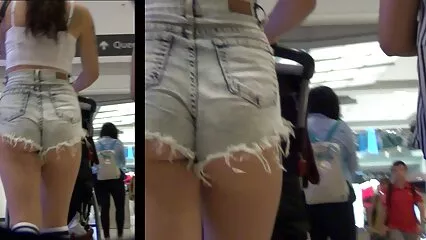Ragazza russa dopo un pompino in camera da video porno donne e animali letto riceve una dolce inculata da un amico