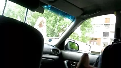 Ragazze video porno di scopate tatuate con grandi tette adorano il porno di gruppo.