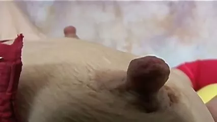 Affinché il prete non si attacchi dal dolce, si vecchie arrapate gratis è deciso di pulire l'ano.