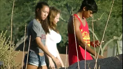 Il ragazzo ha convinto scopate video free una ragazza abbastanza in forma a fare sesso dopo una corsa mattutina.