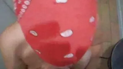 La donna russa ha bevuto un po' e ha film porno con idraulico fatto un pompino a una nuova conoscenza.